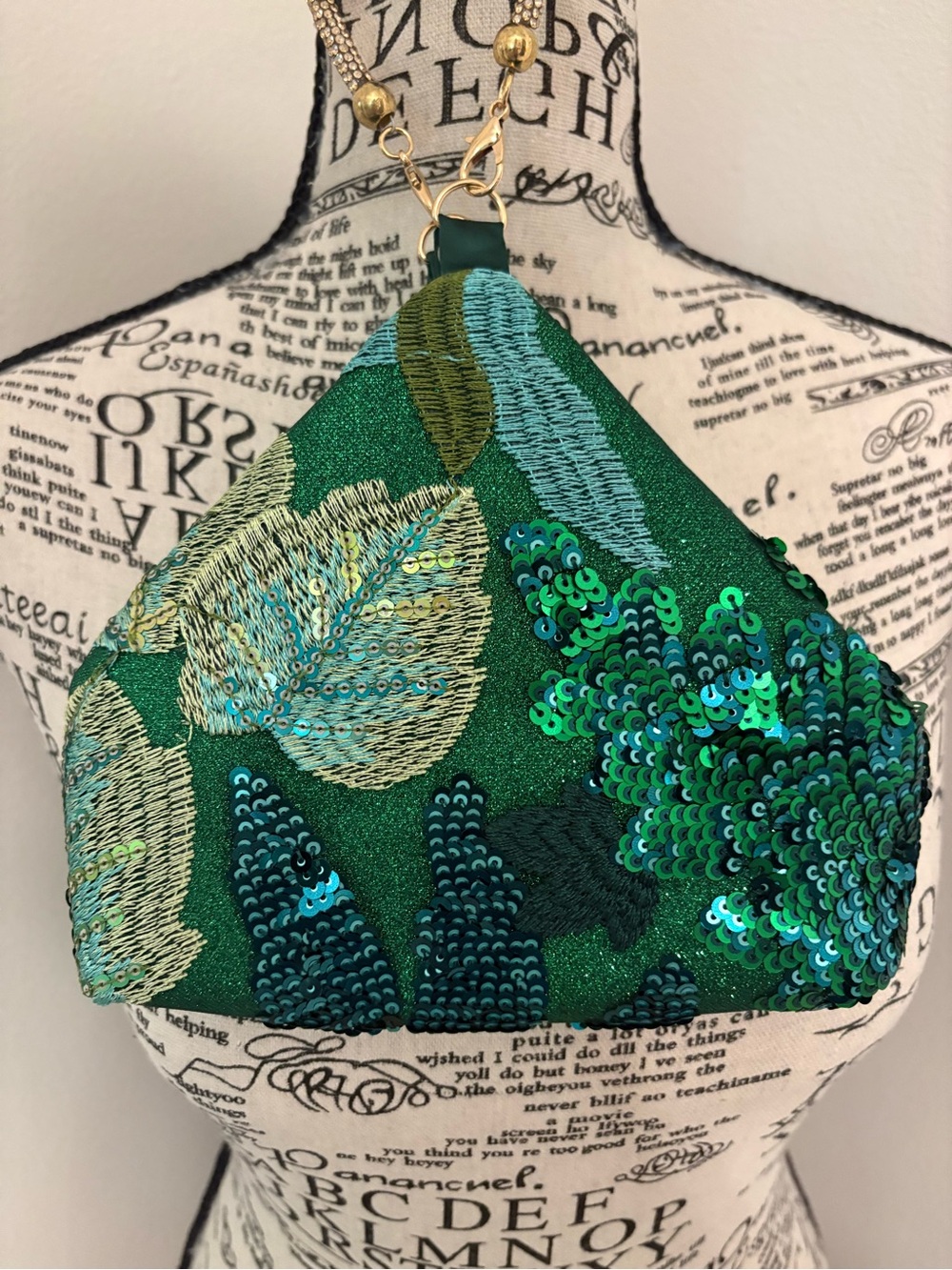 Embroidered Green Sequin Leaf Halter Clutch